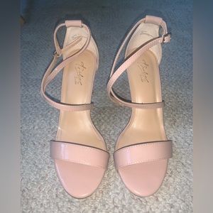 Cream high heels size 7